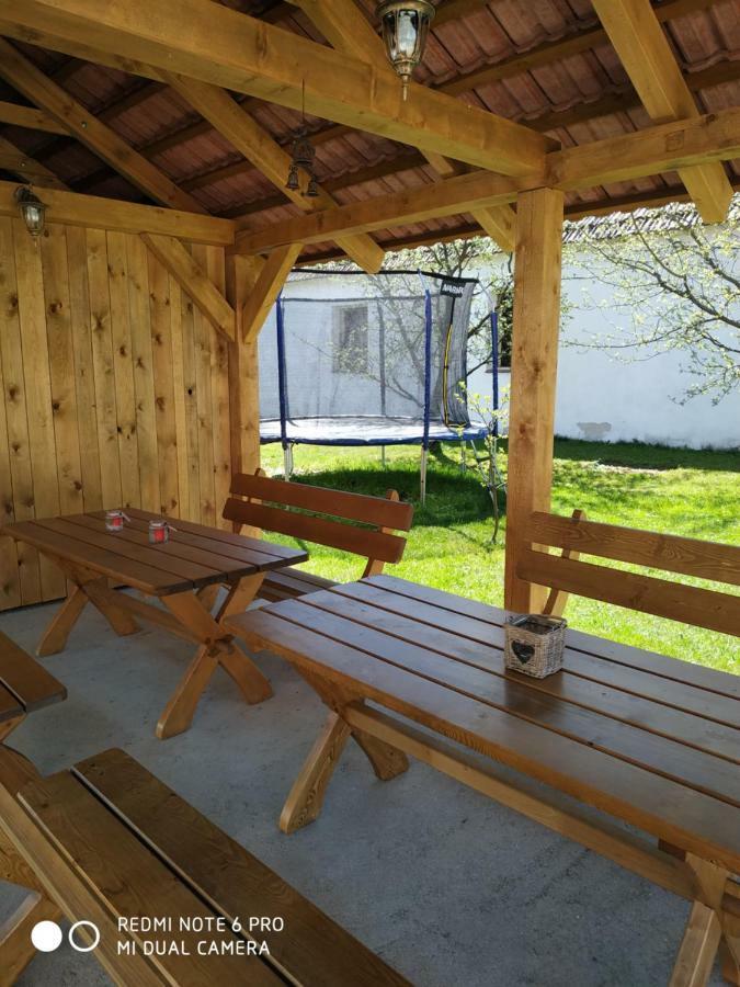 Ubytovani Ve Stodole Stráž nad Nežárkou Exteriör bild